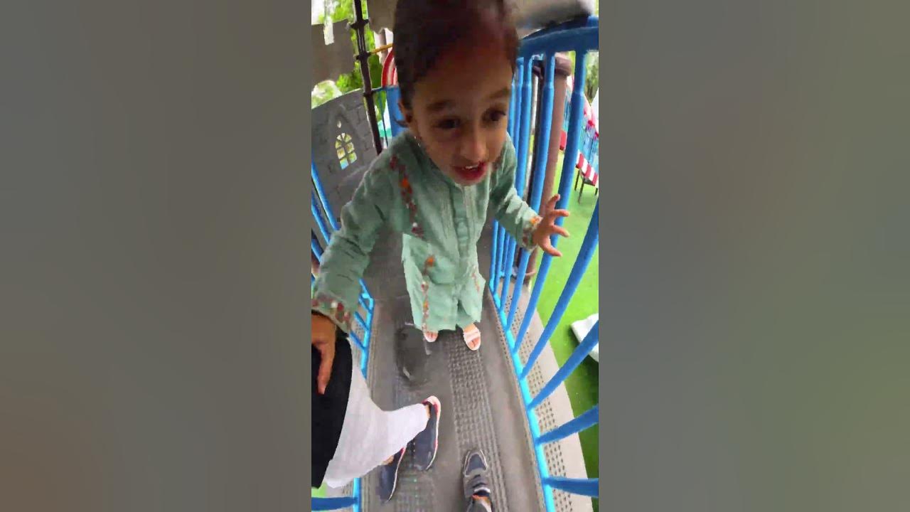 Bella Caio climbing and sliding parkour playground #parkour