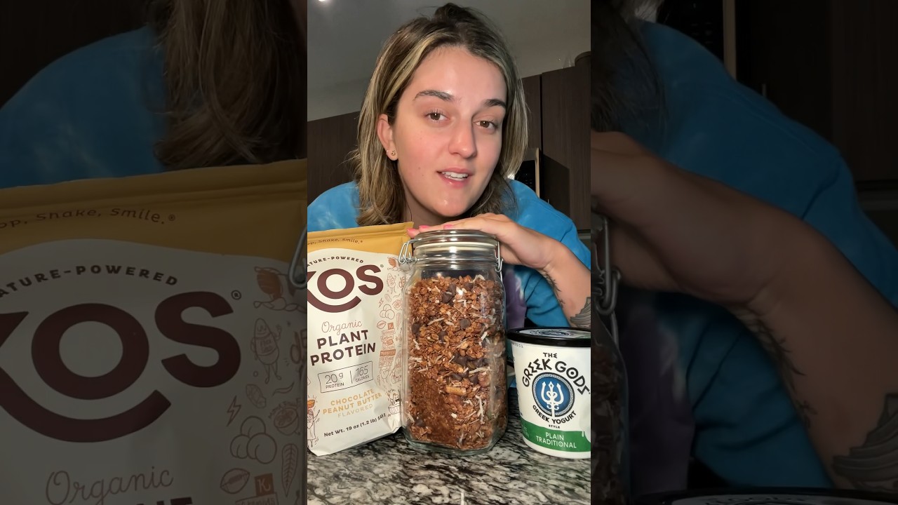 ADD PROTEIN POWDER TO YOGURT 