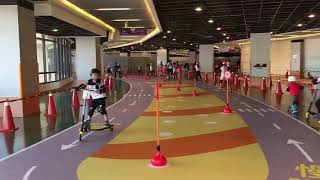 史崔克滑板車遊戲體驗館