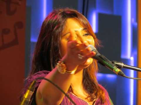Tere Bin Nahi Lagda Dil Mera Dholna - Runa Rizvi
