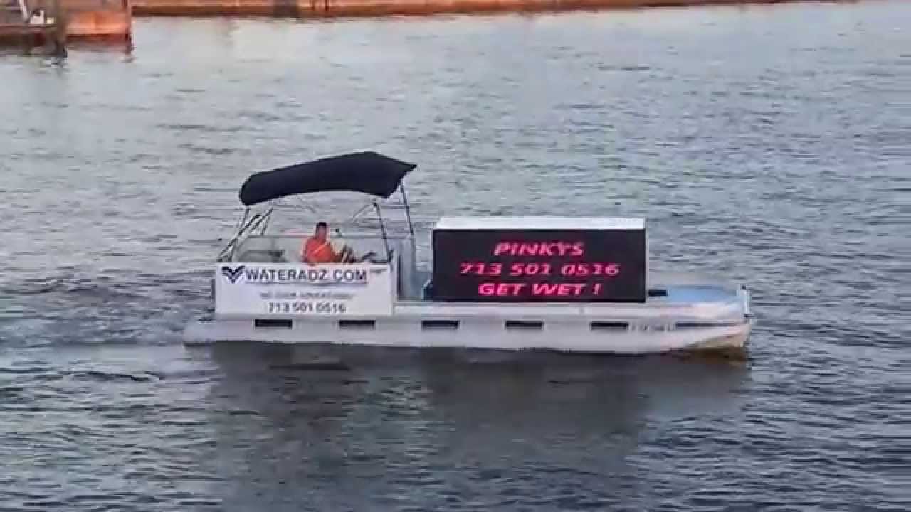 Wateradz Billboard boat