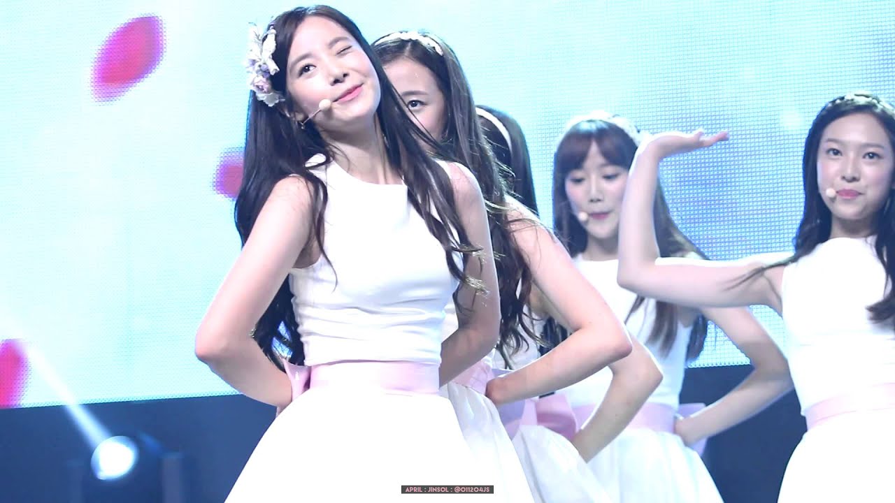 150824 april showcase jinsol fancam 에이프릴 진솔 직캠