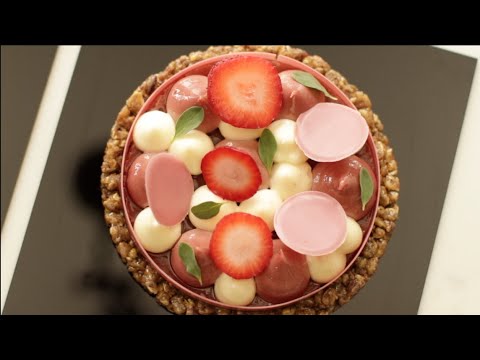 Видео: Цагаан шоколад, хатаасан цангис жимстэй Tart