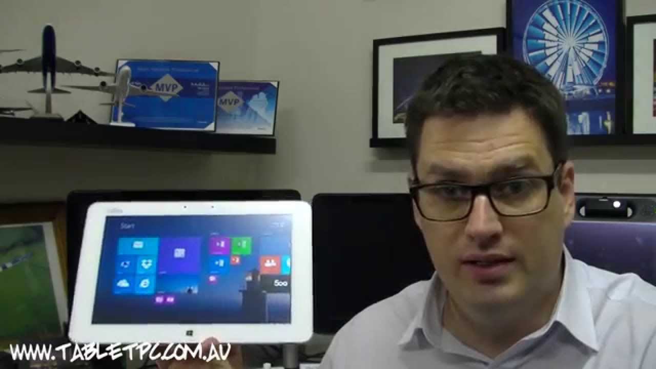 Fujitsu Arrows waterproofed Tab with Windows 8 - YouTube