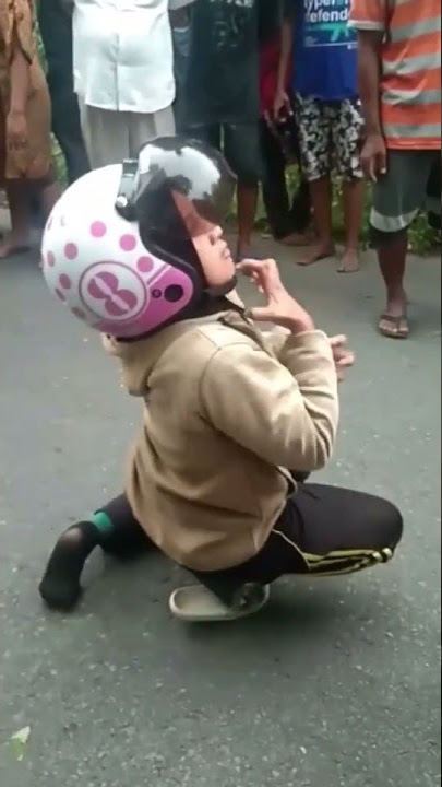 Viral ibu ini kesurupan saat dalam pencarian korban hilang di cadas Pangeran𤣠#shorts #viral #funny