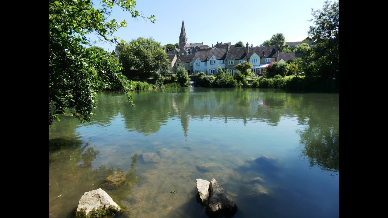 Wiltshire River Walk Cotswolds Malmesbury and the Bristol River Avon