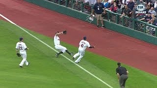DET@CLE: Murphy slides to snag a foul ball in right