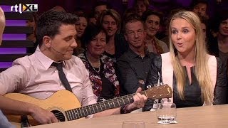 Jan en Monique Smit geven voorproefje kinderliedje - RTL LATE NIGHT