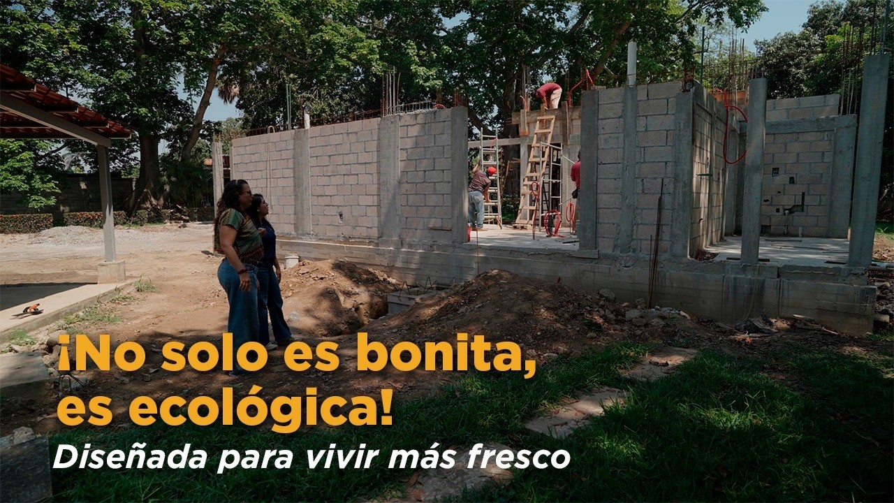 Casa en construcción que aprovecha ventilación y luz natural