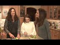 Holiday Helping: Kim Khazei - Apple tarts