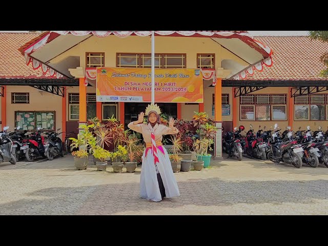 Tari Gemilang Pesona Indonesia | Eka Wahyu Andriyani | Pramuka Garuda SMA N 1 MIRIT class=