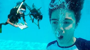 ¿Pueden los humanos estornudar bajo el agua?