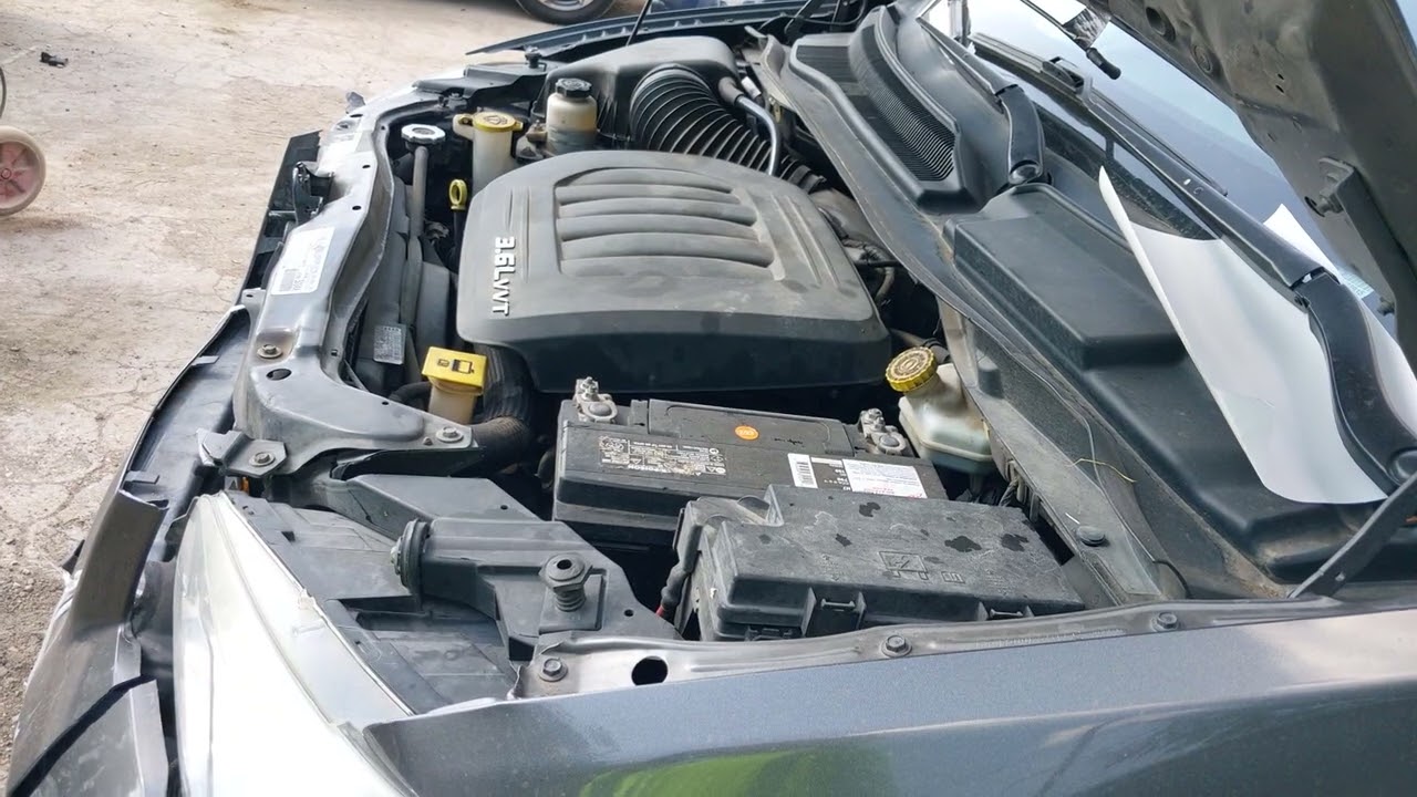 Звук мотора Dodge ERB 3.6L V6 24V VVT (ERB) от 2016 Dodge Grand Caravan Se 2C4RDGBG3GR226015