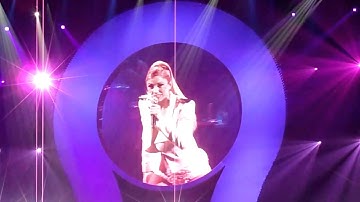 Natalia meets Anastacia - Fragile Not Broken - January 28th 2011