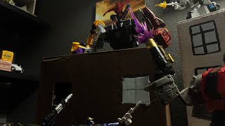 Stunticons attack (Transformers Stop Motion)