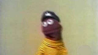 Watch Sesame Street Goin For A Ride video