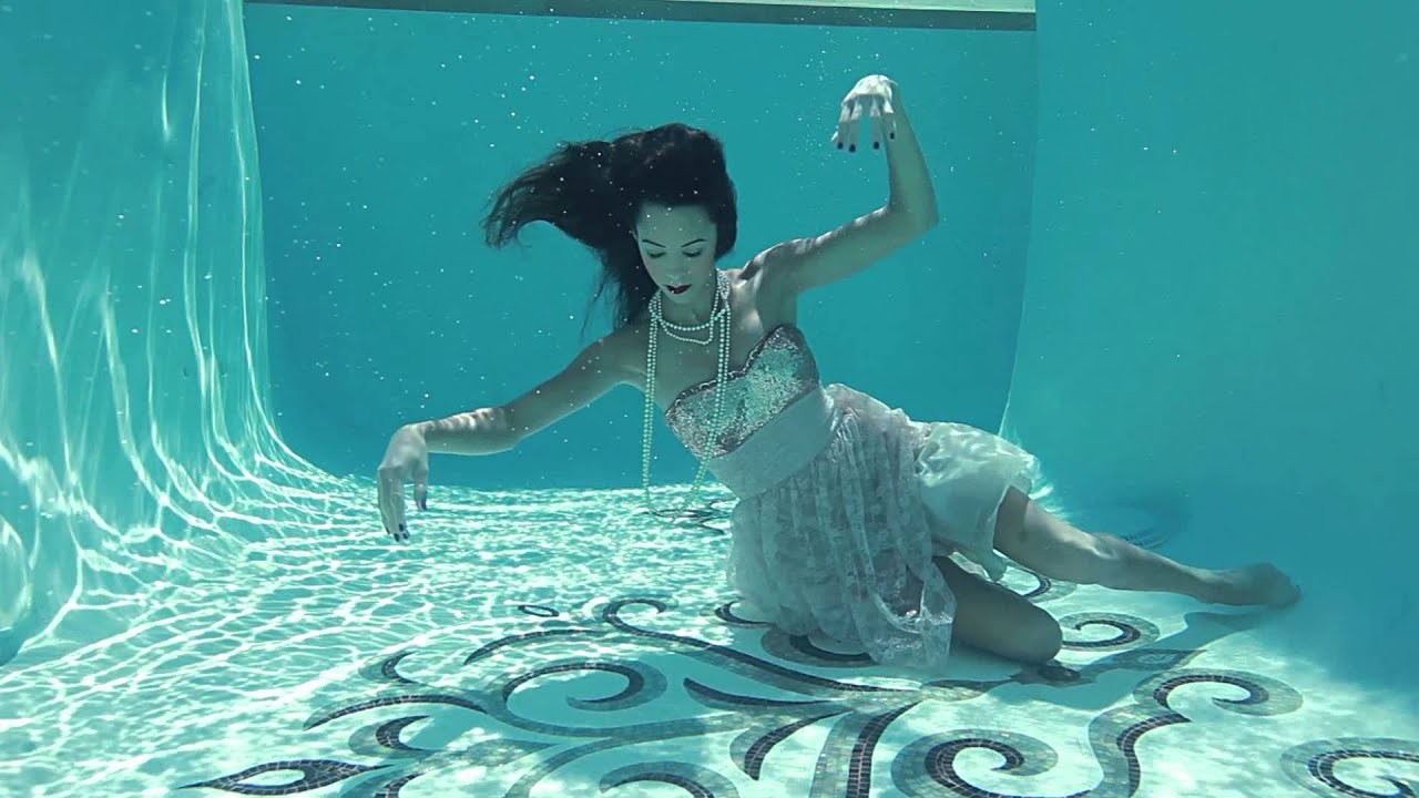 Underwater Swimming Pool Models Youtube