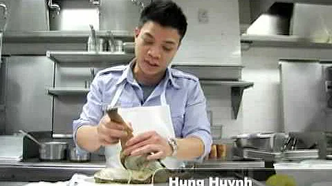 Top Chef Shows How to Cook a Geoduck