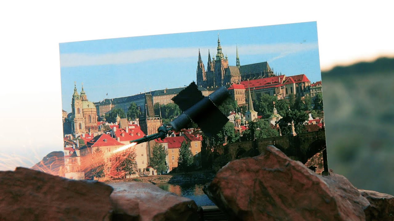 Zeman opouští pražský hrad!