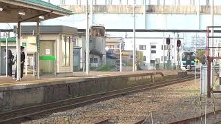 2023.04.28　JR五所川原駅　五能線 鯵ケ沢行き到着【GV-E400系・822D】　2023.04.28