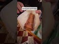 Así es la bebida y la comida en el restaurante La Taverne de Gaston de Tokyo Disneyland 😊