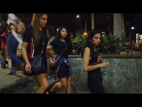la-70-medellin-colombia-street-walk-raw-!!!-||-iam_marwa