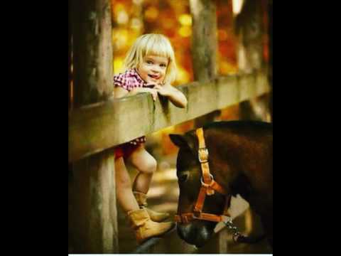 كلمنى عن بكره حسام نور 