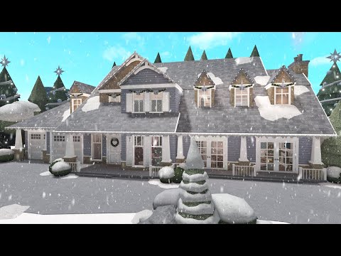 Building a Winter Suburban Mansion in Bloxburg + FACECAM