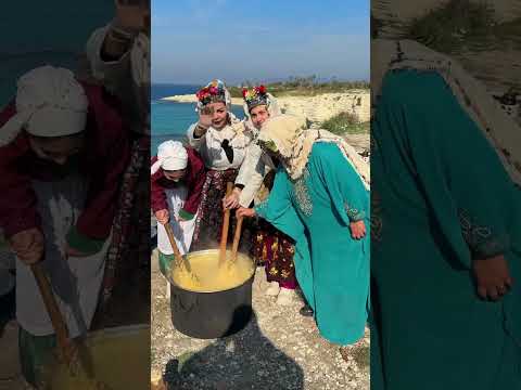 ديما اصلان دوغما مع يخنة حمص ولحم وكمان عملت برغل في سوريا محافظة اللاذقية صليب التركمان