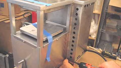 Drive belt inspection on a Norwalk juicer