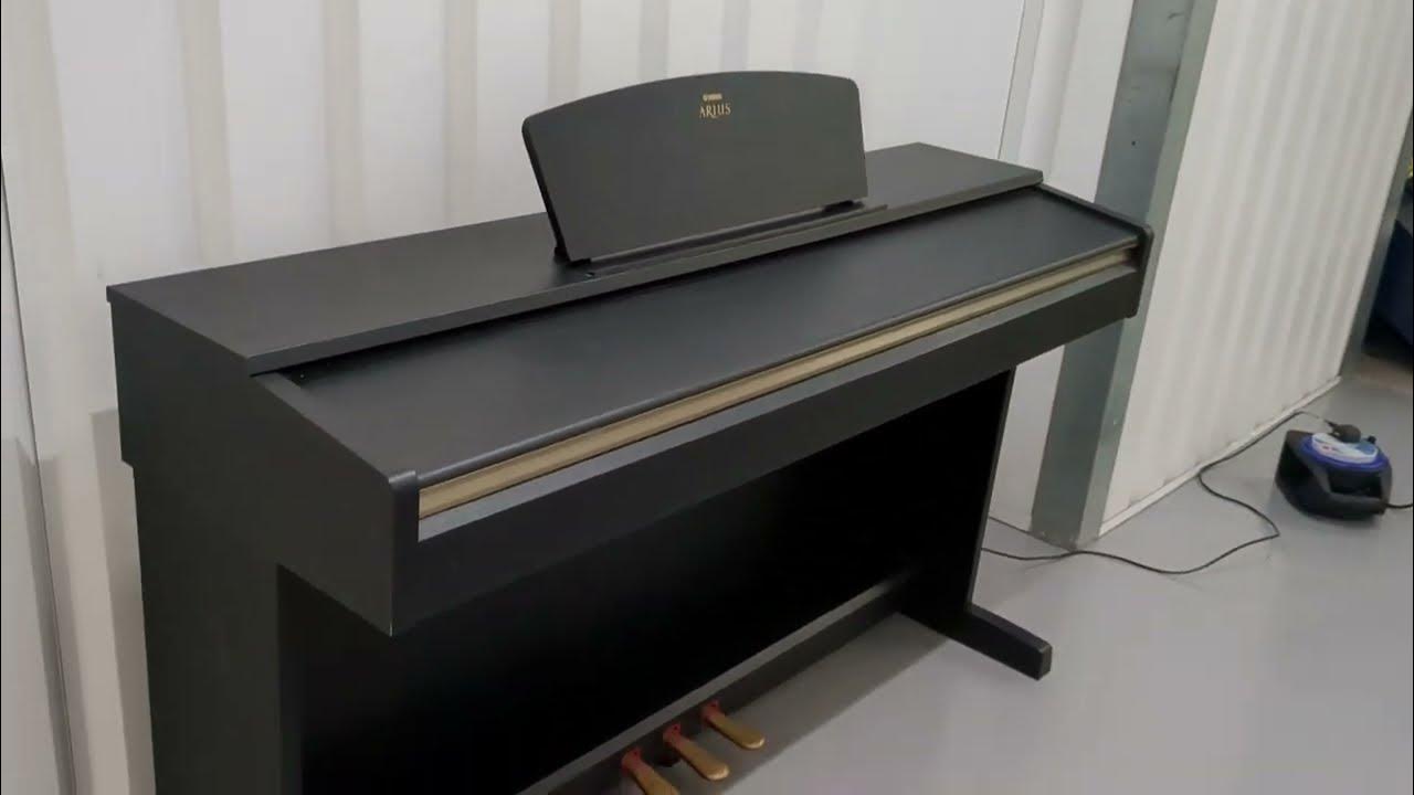 Yamaha Arius YDP-161 digital piano in satin black stock number 23077
