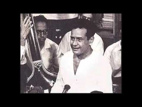 Pt Bhimsen Joshi- Raag Miyan ki Todi, Jogia & Bhairavin@Calcutta Music Circle, 1976