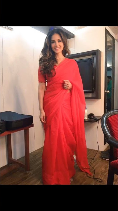 Bollywood actress Sunny Leone Beautiful saree style look 👌👌💕💕