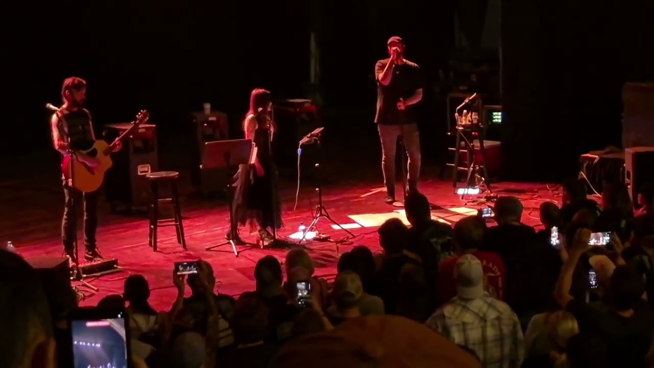 breaking benjamin- all apologies ft josh and lacey sturm (templelive 2025)