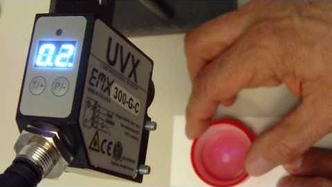 EMX UVX UV Sensor - Detecting Glue Luminescence on Bottle Cap