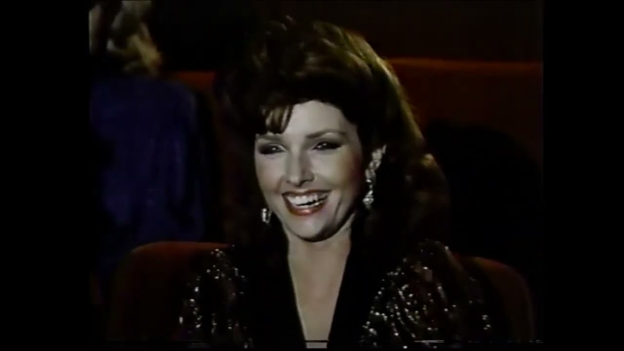 Glitter (1984) Episode 06 - Illusions