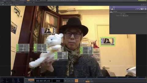 Mouse movement to control movie playback in time