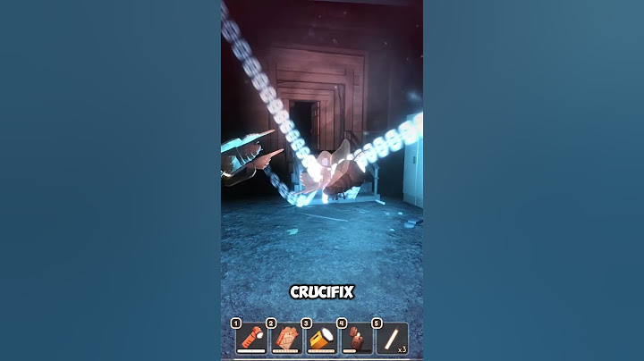 How to catch Gloombats with the crucifix in Doors Floor 2 Roblox #robloxdoors #doors #mines #roblox