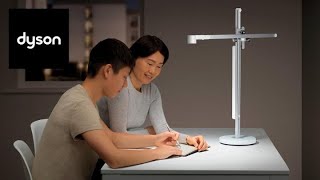 Göz Yorgunluğunu Azaltmak Için Akıllıca Uyum Sağlar. Dyson Lightcycle Iş Lambası.