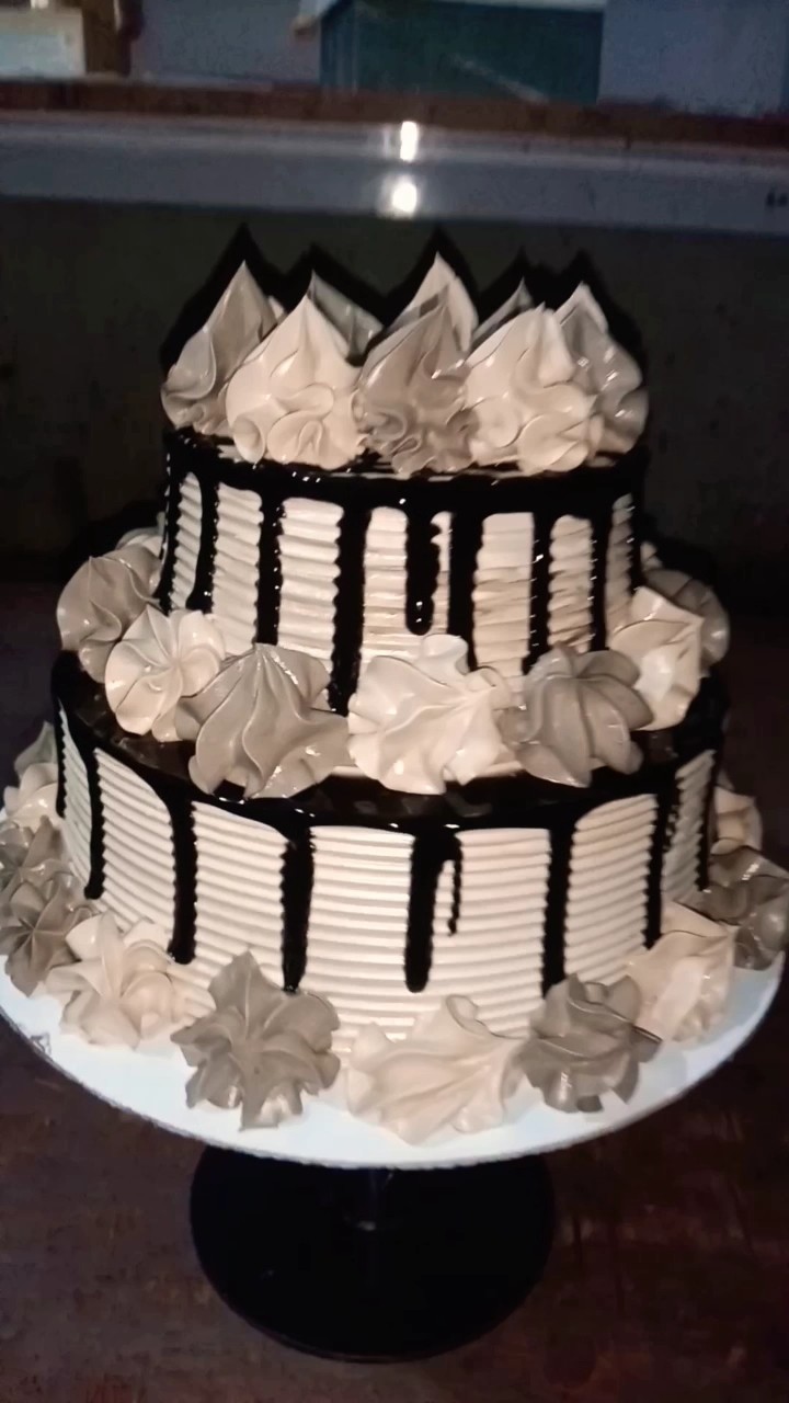 birthday cak - ShareChat