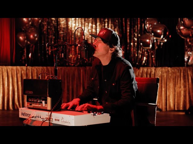 Gruff Rhys - Silver Lining Lead Balloons