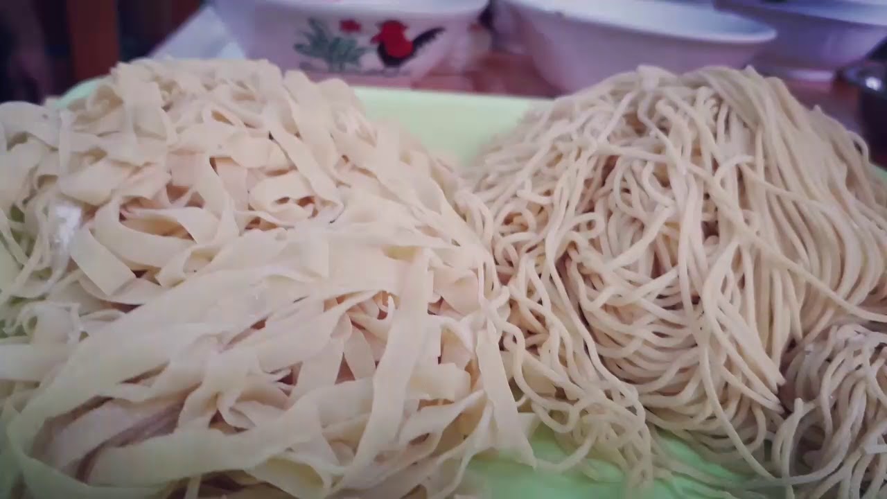 BAKMI AYUNG ITU BAKMI PALING ENAK SEDUNIA SUNTER