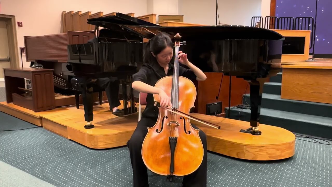 Huiyul Roh (Concerto in Bb Majorfor Cello and Orchestra / Boccherini)