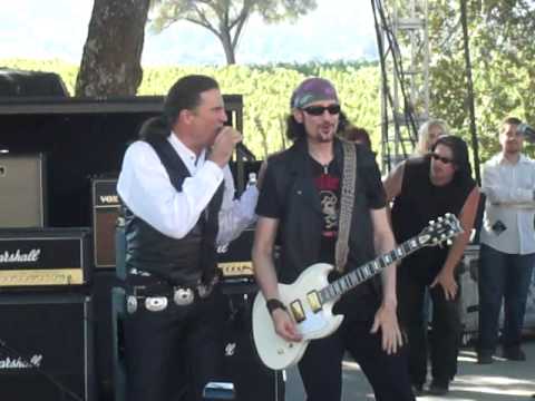 Grand Funk Railroad at the Br Cohn Winery Charity Concert 2010 (Footstompin Music)