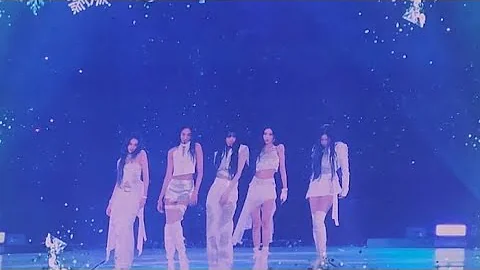 251206 MEOVV 미야오 'BURNING UP+HANDS UP' 舞台 @Asia Artist Awards IN KAOHSIUNG