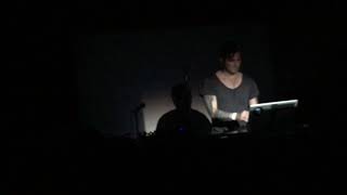 Telefon Tel Aviv - What It Is Without The Hand That Wields It (Live at New Delhi)
