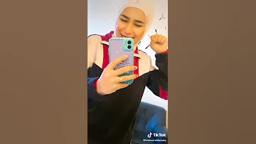عصفوره بتنقل الكلام دي مش رجوله 