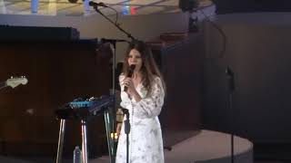 Lana Del Rey - Mariners Apartment Complex Live