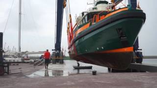 Nieuwe Scheepslift In Lauwersoog