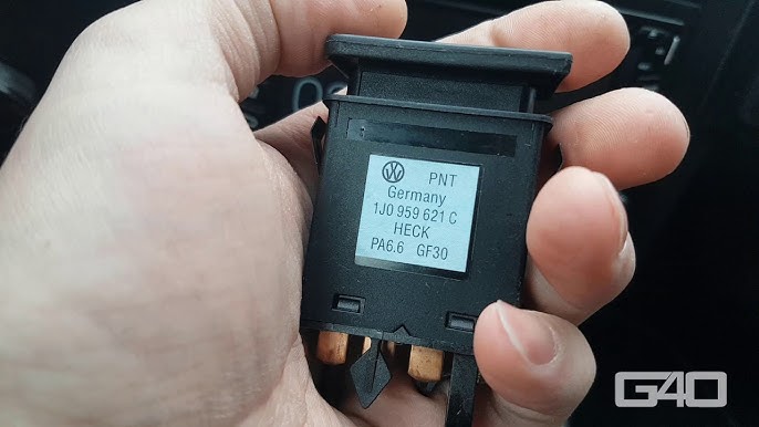 Golf 4 SOFTLACK entfernen/ 2 Din Radio einbauen/ Getränkehalter ausbauen 